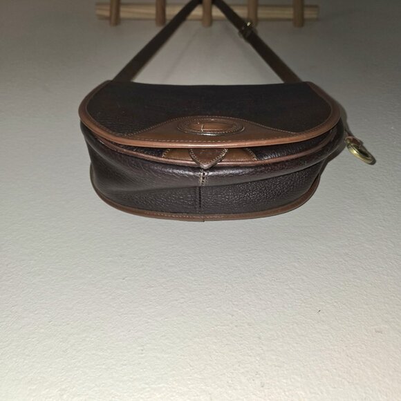 Vintage Dooney & Bourke All Weather Leather Saddle Crossbody Bag Black Brown AWL - Picture 3 of 12